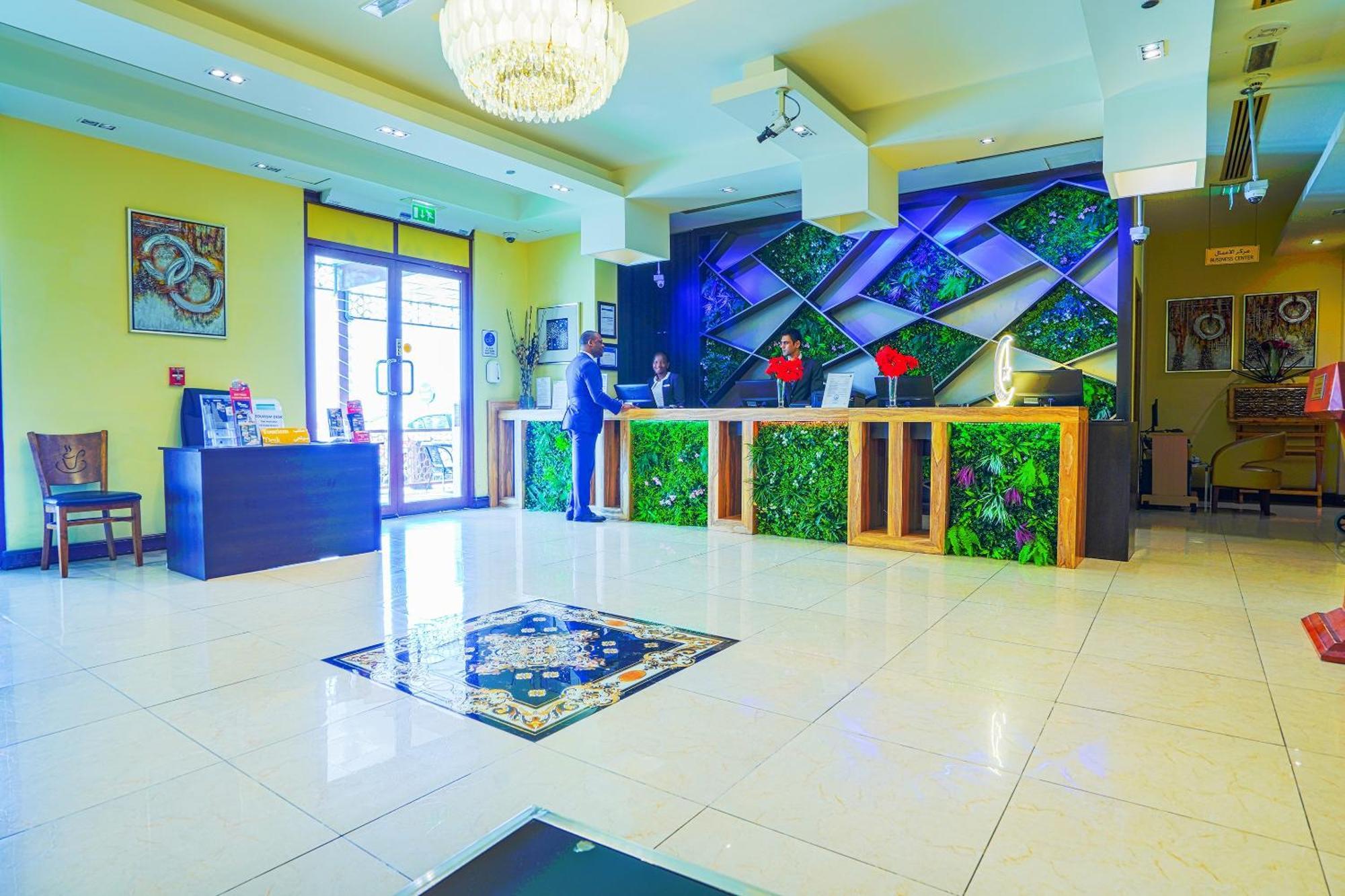 Palette Royal Reflections Hotel And Spa Dubai Exterior foto